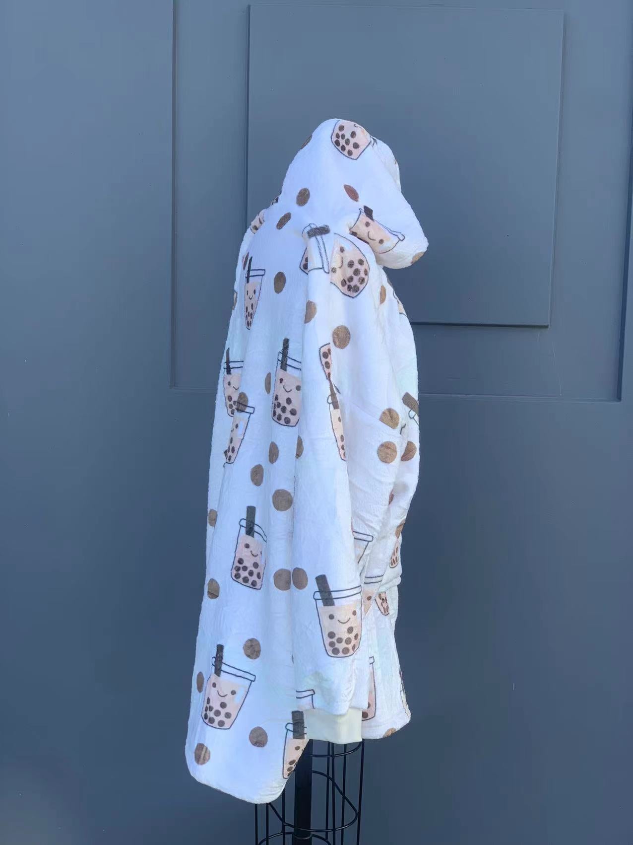 pug oversized hoodie (1 SIZE FOR MOST)