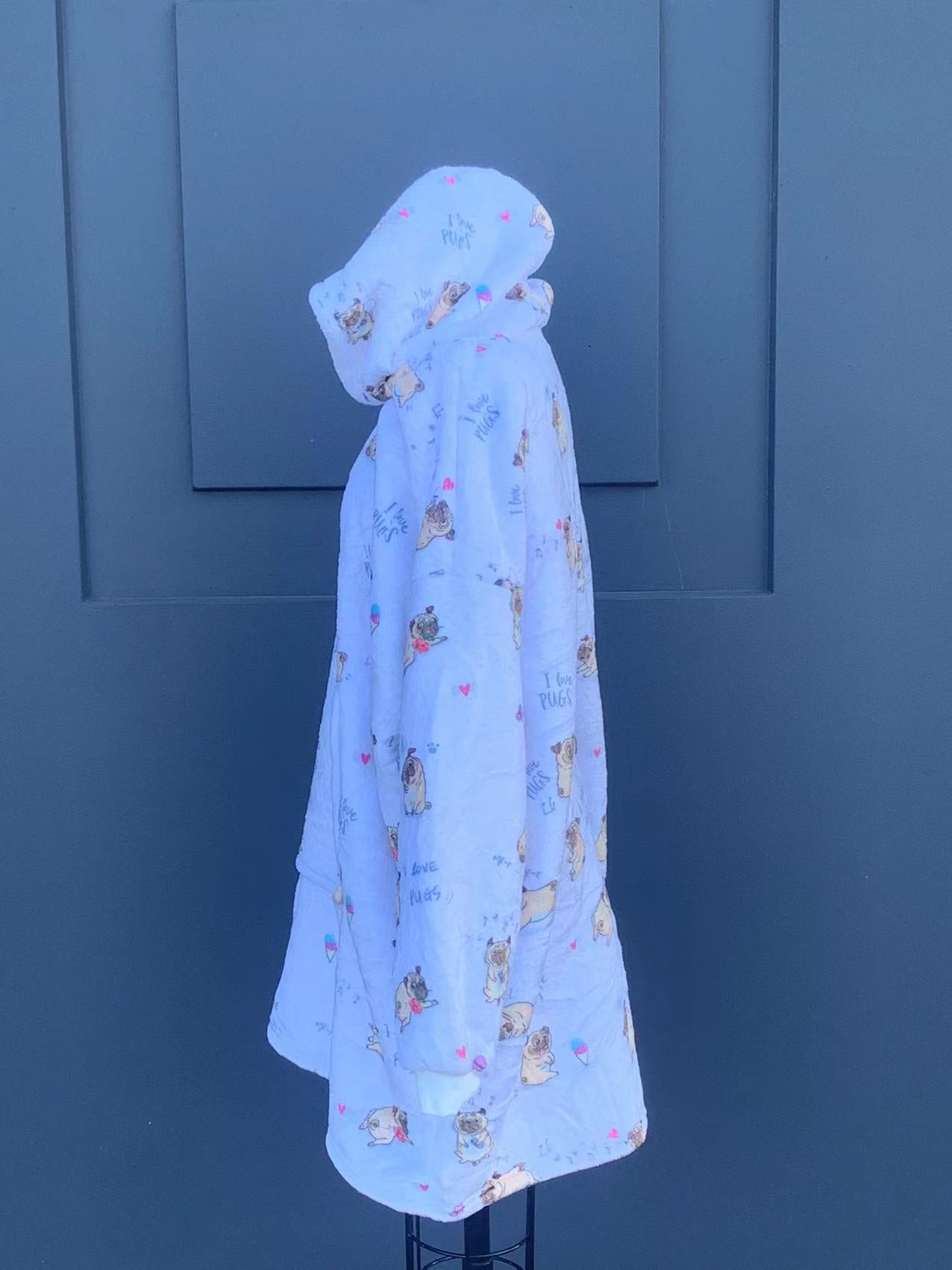 pug oversized hoodie (1 SIZE FOR MOST)