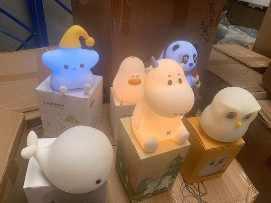 SILICONE NIHGT LIGHT, NIGHT LAMP, FEED LAMP,CUTE LAMP,ANIMAL LAMP